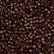 Abalorios Miyuki Delica's 11/0 Opaque chocolate brown DB-734