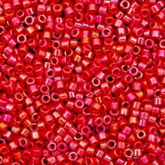 Abalorios Miyuki Delica's 11/0 Opaque luster red DB-214