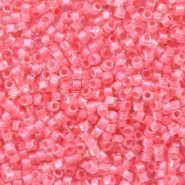 Abalorios Miyuki delica's 11/0 Coral lined luster crystal pink DB-70