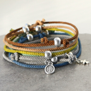 Set de inspiraciones DIY: Elaboración de pulseras con cordón trendy DQ trenzado