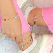 Set de inspiraciones Te mostramos cómo combinar estas tobilleras y pulseras ya listas
