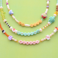 Nuevo ¡Guau! Abalorios acrílicos de letras de moda