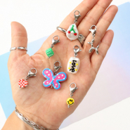 Nuevo Perlas acrílicas de imitación pintadas a mano