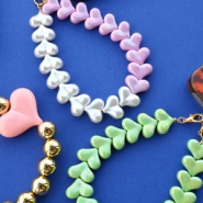 Nuevo Abalorios acrílicos en forma de corazón