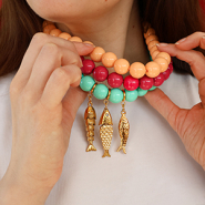 Set de inspiraciones Márcate un statement con los collares BY31® de abalorios acrílicos 