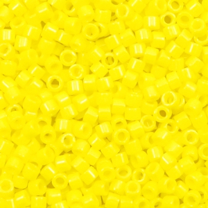 Abalorios Miyuki Delica's 11/0 Opaque yellow DB-721