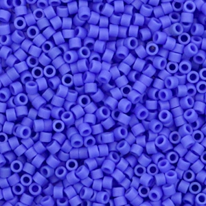 Abalorios Miyuki Delica's 11/0 Opaque matte cyan blue DB-1588