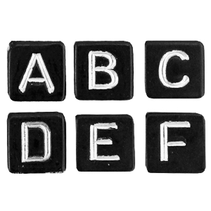 Abalorios letras acr&iacute;licas mix Negro-blanco