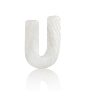 Colgantes conchas especial letra U Blanco (color natural)