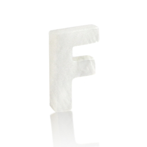 Colgantes conchas especial letra F Blanco (color natural)