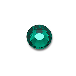 Preciosa SS20 base plana Emerald