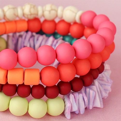 Crea joyas &uacute;nicas con nuestra nueva colecci&oacute;n de abalorios acr&iacute;licos