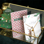Insp&iacute;rate con los nuevos colgantes met&aacute;licos letras con strass & tarjetas de joyer&iacute;a