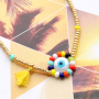 &iexcl;Manos a la obra con las borlas mini para crear las mejores pulseras y tobilleras!