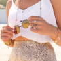 &iexcl;Crea joyer&iacute;a veraniega de moda con conchas, abalorios de cristal y muchos otros art&iacute;culos divertidos!