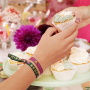 Te mostramos como crear linda joyer&iacute;a y un cord&oacute;n para el m&oacute;vil para Navidad