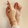 Combina collares y pulseras de acero inoxidable