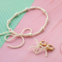 Crea looks &uacute;nicos con nuestros vers&aacute;tiles lazos de perlas