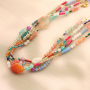 Crea coloridos collares con abalorios redondos de cristal